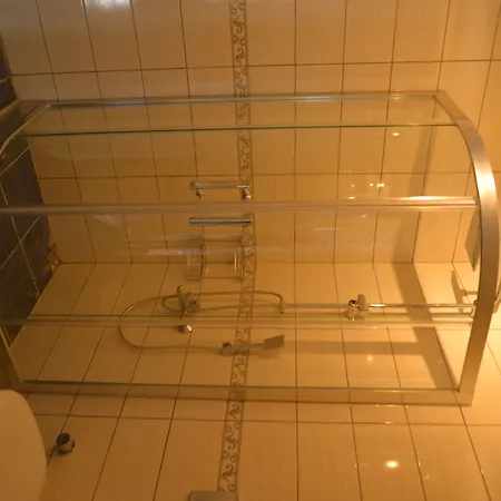 Alojamento de Acomodação e Pequeno-almoço Paydos 4*