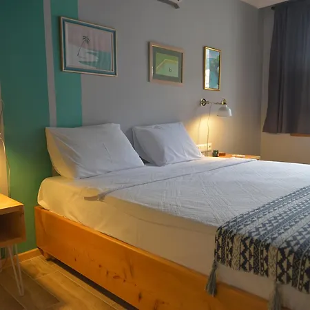 Paydos Alojamento de Acomodação e Pequeno-almoço 4*