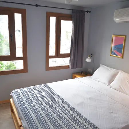 Bed & Breakfast Paydos